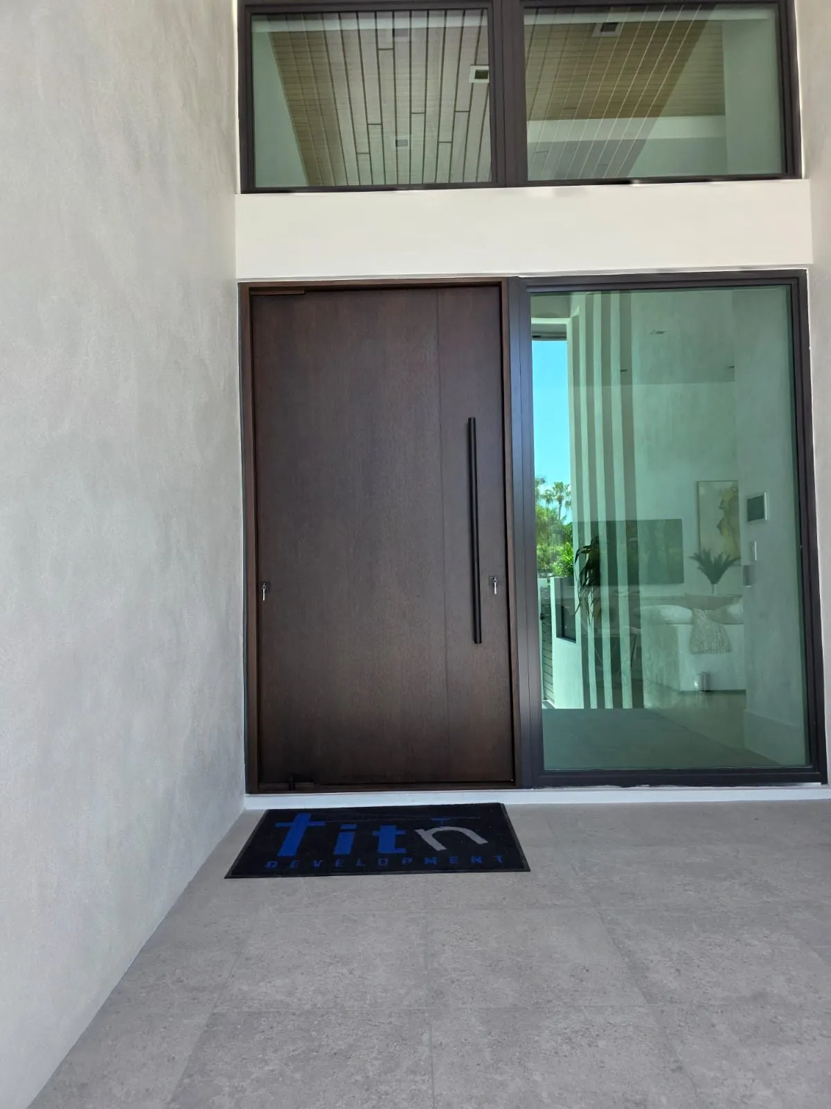 Hurricane-Pivot-Doors-Coral-Gables-Taybooto_115672_1