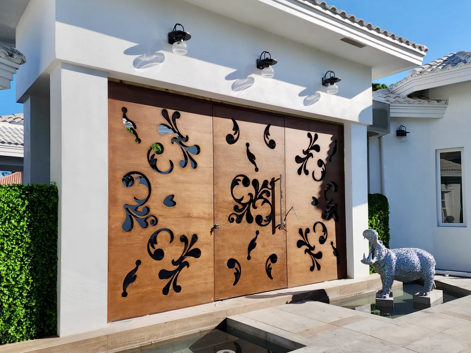 Hurricane-Pivot-Doors-Coral-Springs-Bimini_6