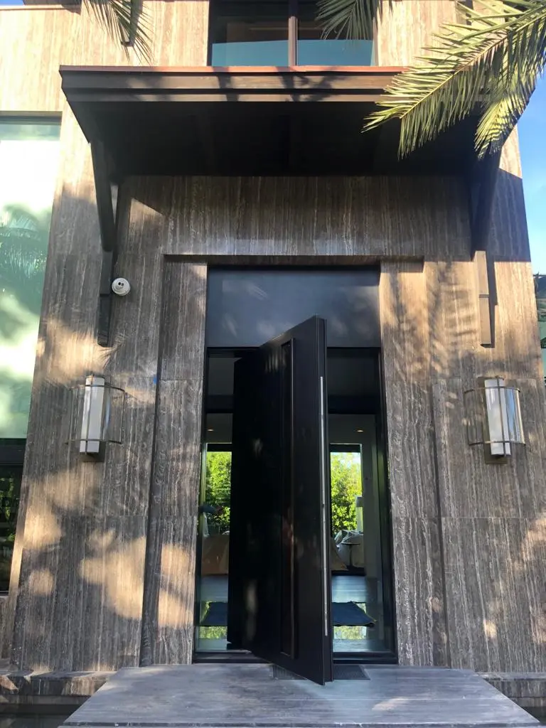 Hurricane-Pivot-Doors-Pembroke-Pines-PivotDoors_20181214_1